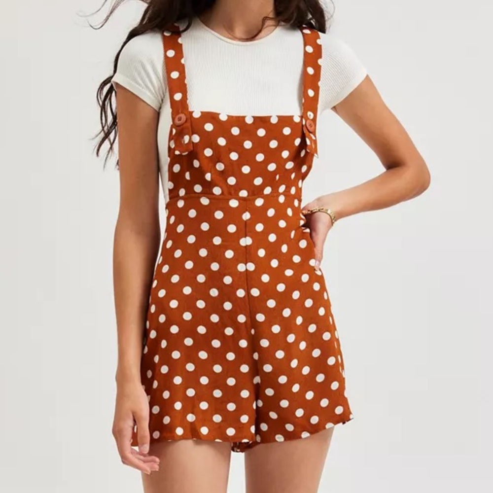NWOT UO Kimchi Blue Stephie Shift Romper - Picture 3 of 7